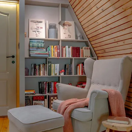 Viktorija 카파오닉